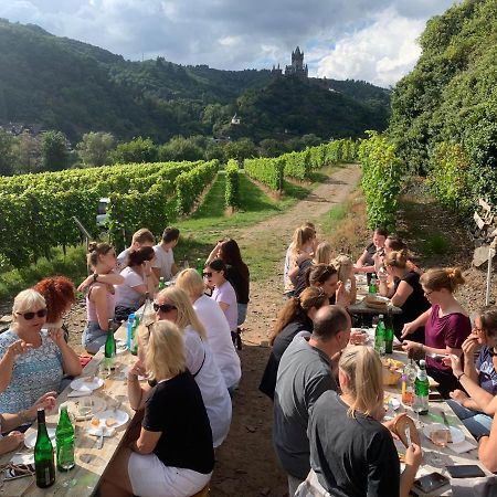 Weingut Gaestehaus Bach Cochem Bagian luar foto